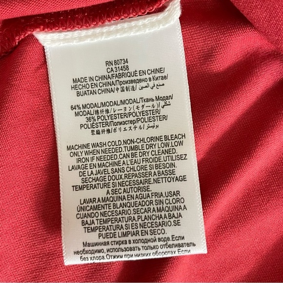 BCBGMAXAZRIA Women's Kelsey Knit Cold Shoulder Top - Picture 12 of 15